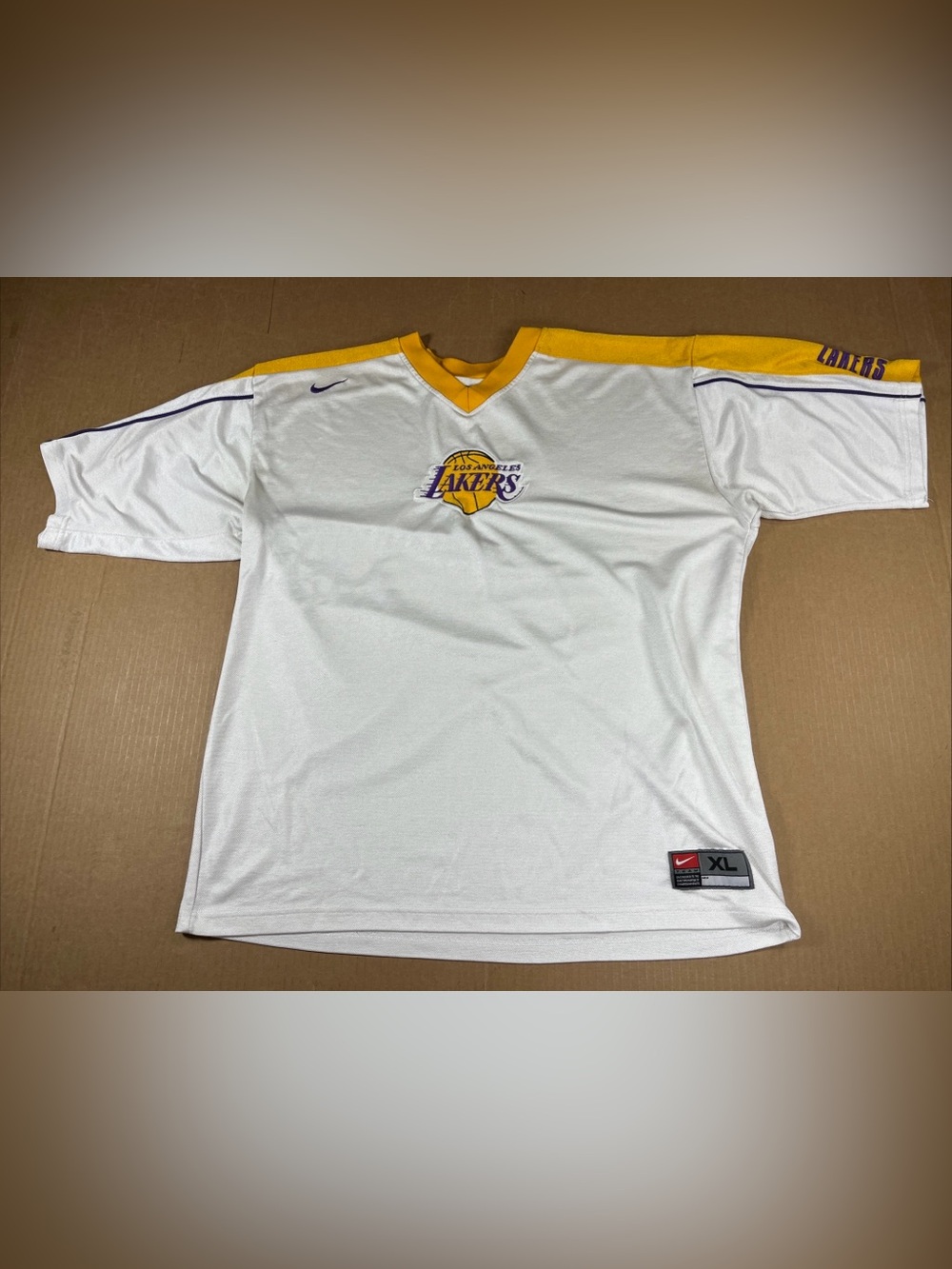VTG Mens Nike Team LA Lakers Warmup Shooting Shirt Jersey 2003 White NBA Sz XL